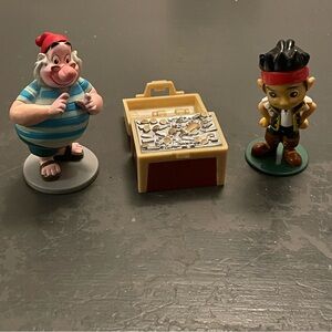 Pirate Adventure Playset with Figures Jake and the Neverland pirates